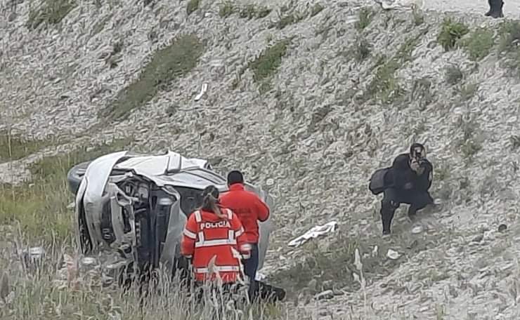 Vuelco en la ciudad de Ushuaia con un hombre lesionado