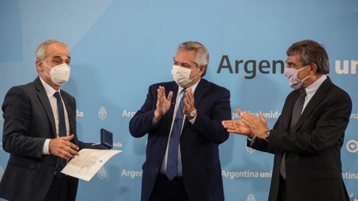 El Presidente llamó a “poner en valor la importancia de la ciencia y la tecnología”