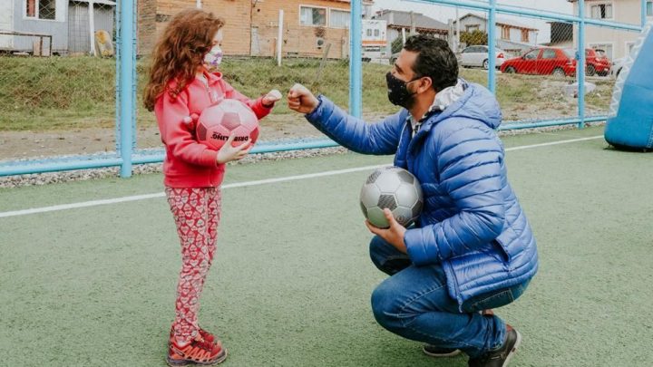 EL INTENDENTE WALTER VUOTO INAUGURÓ EL PLAYÓN DEPORTIVO KAREKÉN EN UN ACTO CON VECINOS Y VECINAS DEL BARRIO