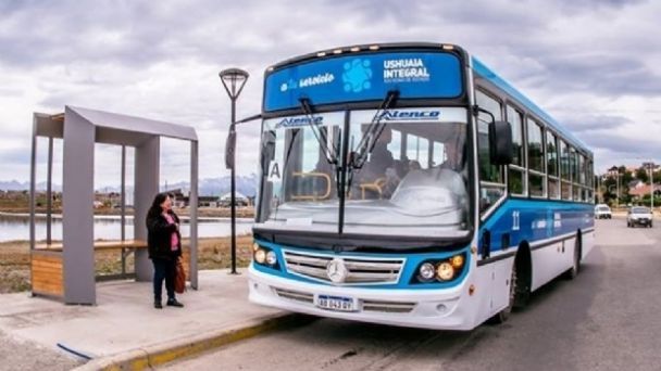 USHUAIA: LOS HORARIOS DEL SERVICIO PÚBLICO DE COLECTIVOS DURANTE LAS FIESTAS