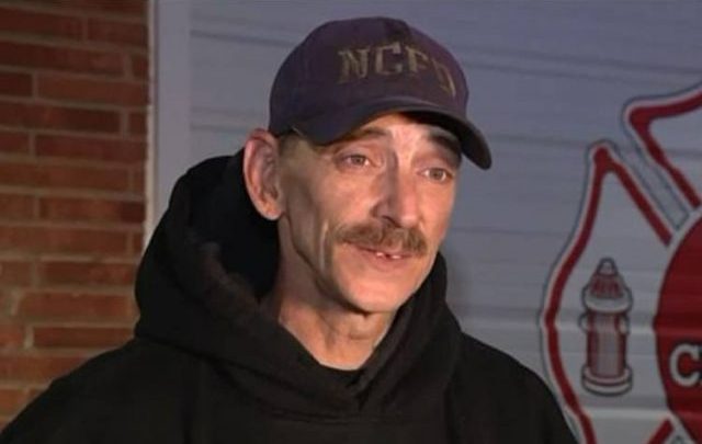 Entró a su cuenta bancaria para retirar un cobro de 1.700 dólares y tenía 8 millones