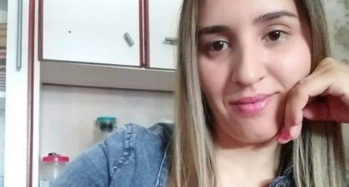 Femicidio en Tucumán: apuñaló a la madre de sus hijos, la dejó en un hospital y escapó