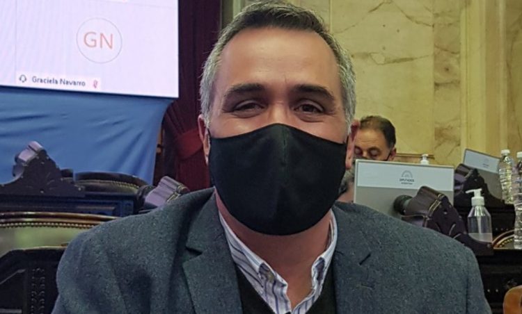 Un diputado propuso la pena de muerte para asesinos y violadores de menores