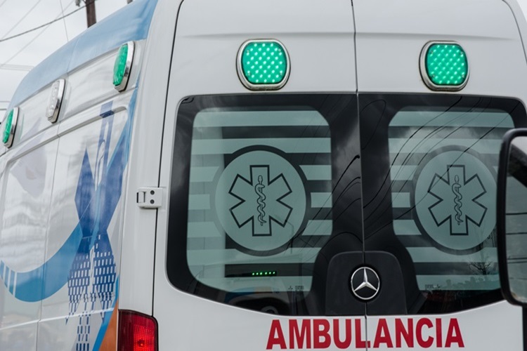 Un lesionado al caerse desde altura en deposito de IMCOFUE