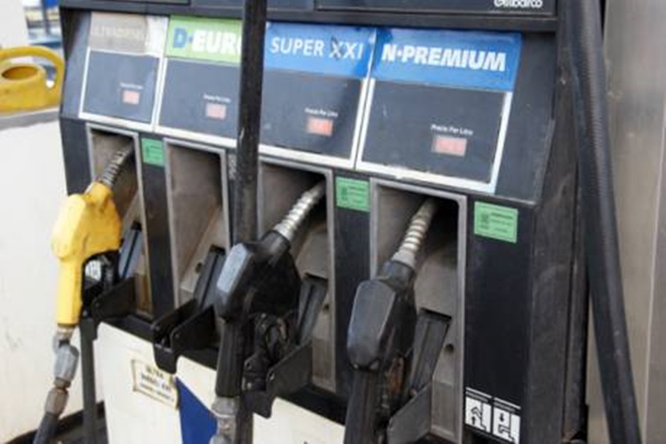 YPF segundo aumento de combustible en el mes, esta vez sin anuncio