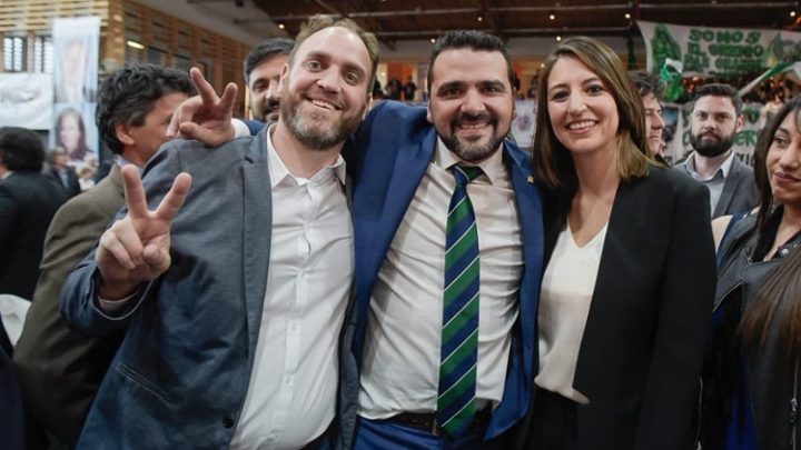 Asume el marido de Colazo en Medio Ambiente