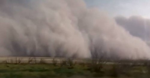 Un fuerte tornado provocó destrozos en La Pampa: las imágenes son impactantes Un fuerte tornado provocó destrozos en La Pampa: las imágenes son impactantes