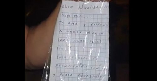 Escribió un emotivo mensaje para su bebé fallecido, lo puso en un globo y lo envío al cielo Escribió un emotivo mensaje para su bebé fallecido, lo puso en un globo y lo envío al cielo