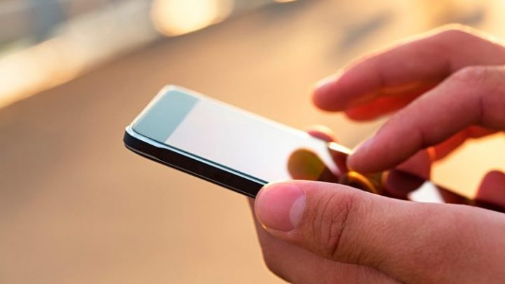 El Gobierno anunció un programa de prestación básica de telefonía e internet: cuánto costará