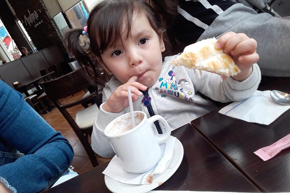 Padres fueguinos desesperados: Tienen 24 horas para juntar el dinero para operar a su hija