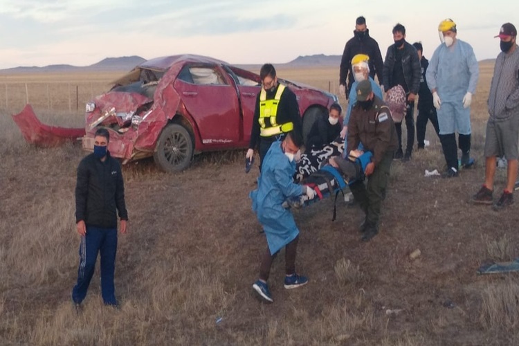 Fueguinos accidentados en cercanias a Monte Aymond