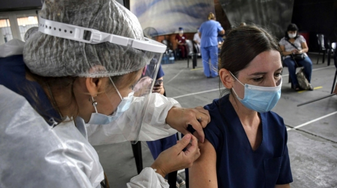 Coronavirus: Argentina está 9º en el ránking mundial de vacunaciones