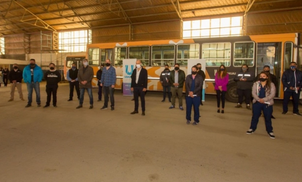 En Ushuaia, la Municipalidad reconoció el trabajo del personal del transporte público