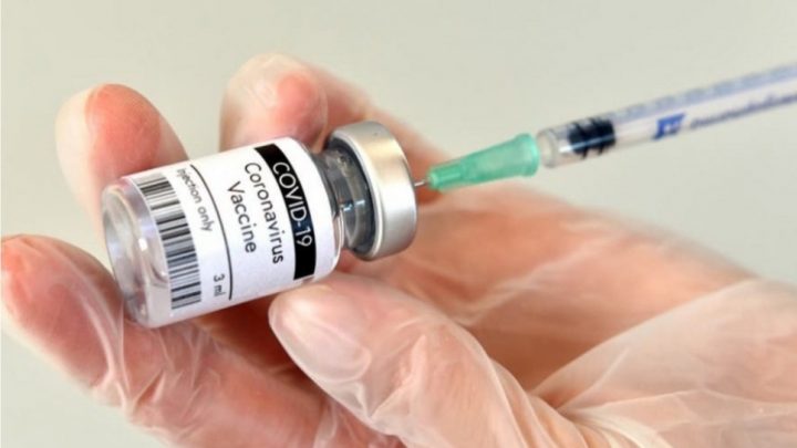 Para vacunar a más personas podría aplicarse una sola dosis