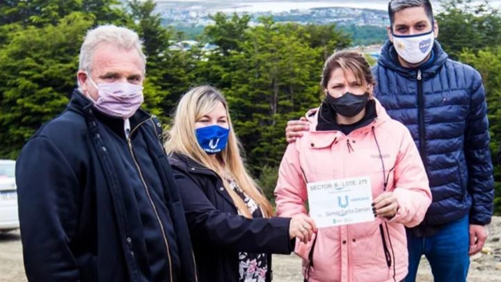 Daniele: «Vuoto está cumpliendo con el derecho a la tierra que es el sueño de cada familia»