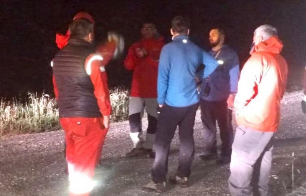 Turistas de Buenos Aires fueron rescatados tras perderse en camino a Laguna Esmeralda Turistas de Buenos Aires fueron rescatados tras perderse en camino a Laguna Esmeralda