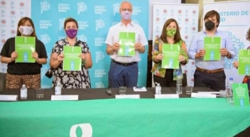 Presentaron la Guía de Implementación de Interrupción Voluntaria del Embarazo Presentaron la Guía de Implementación de Interrupción Voluntaria del Embarazo