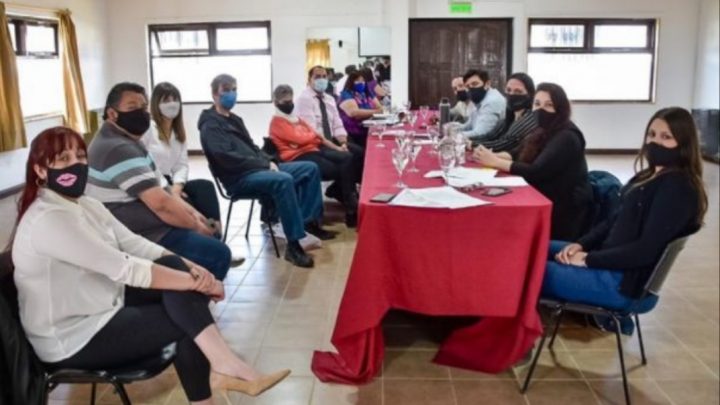 Analizan posibilidad de construir un complejo turístico en Tolhuin