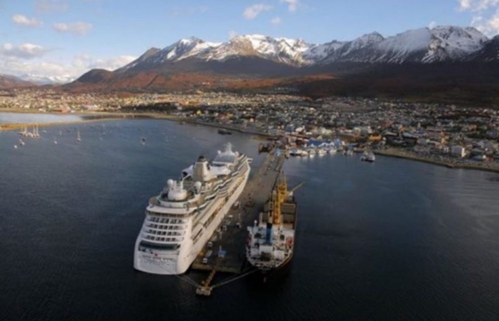 Ushuaia fue elegida para el primer crucero 100% Lgbtq+ a la Antártida