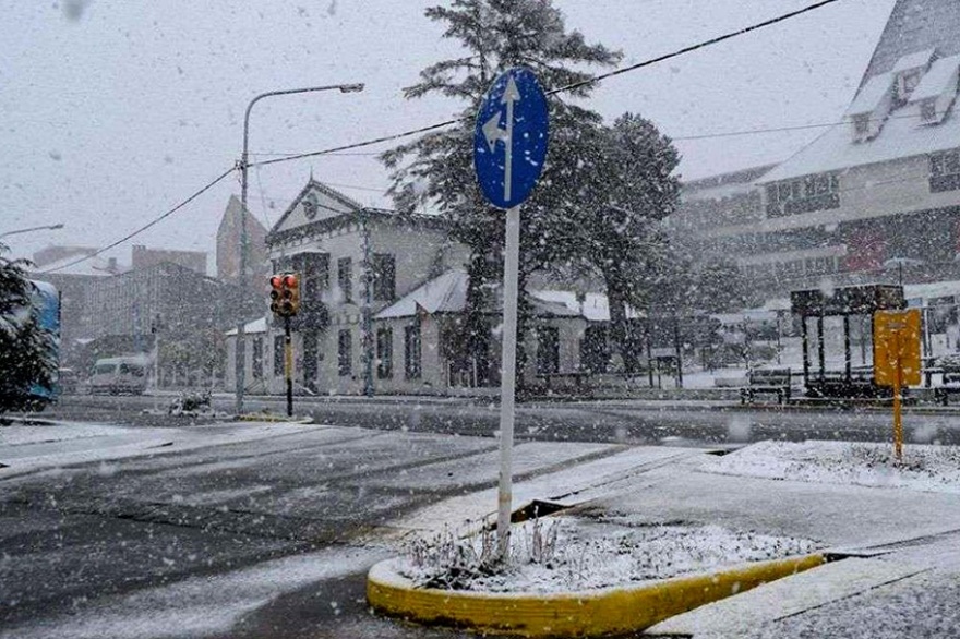 Increíble: Pronóstican nevadas para este viernes en la provincia