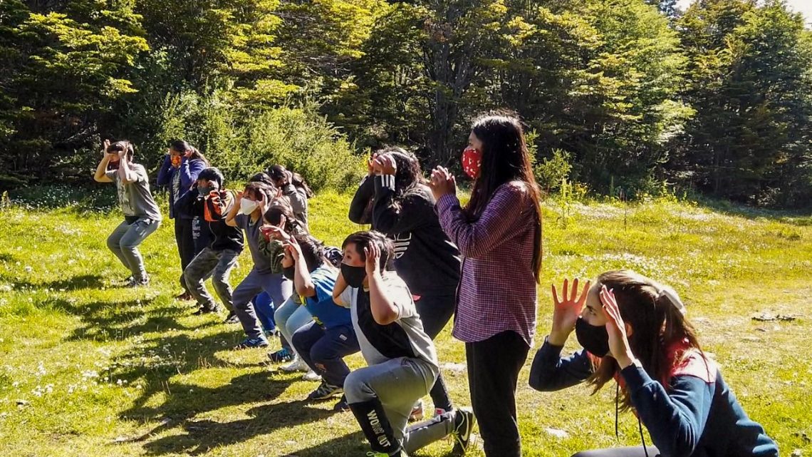 YA CUMPLIERON LA PRIMERA SEMANA DE COLONIAS MUNICIPALES DE VERANO LOS NIÑOS Y NIÑAS DE BARRIOS DE USHUAIA YA CUMPLIERON LA PRIMERA SEMANA DE COLONIAS MUNICIPALES DE VERANO LOS NIÑOS Y NIÑAS DE BARRIOS DE USHUAIA