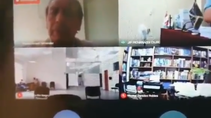 Un abogado tuvo sexo con su clienta durante una audiencia por zoom y se olvidó de apagar la cámara