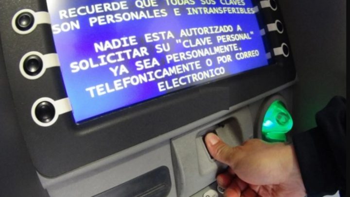 Bancos: Los cajeros automáticos deberán usar huella dactilar para operar