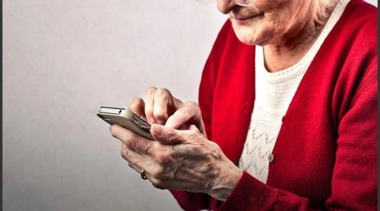 La inocente (y viral) respuesta de una abuela cuando su nieta le dijo que no tenía coronavirus