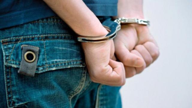 Vecinos le cortaron los dedos a un ladrón tras robar en varias ocasiones Vecinos le cortaron los dedos a un ladrón tras robar en varias ocasiones