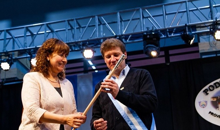 ¿Dónde está Melella? En días de decisiones importantes, Urquiza se hace cargo de la gobernación