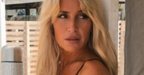 En microbikini (infernal) y con un mate a puro brillo, Florencia Peña desafió al verano