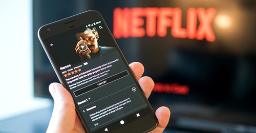 ¿Sos de los que se duermen viendo series?: Netflix encontró la solución ideal para vos