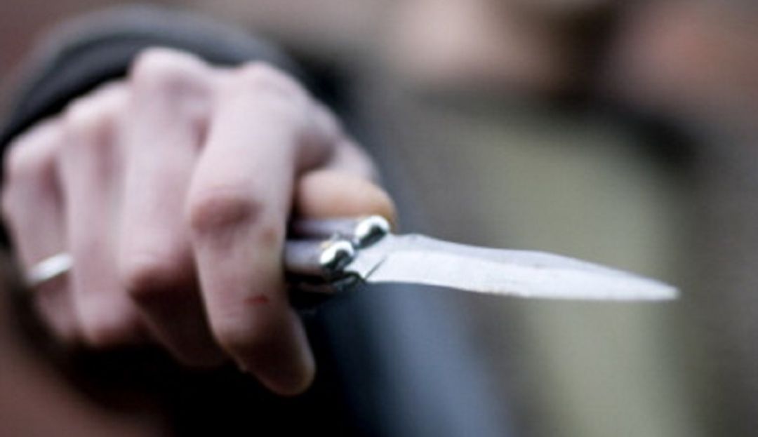 Una mujer y su hija fueron asesinadas a puñaladas con 20 minutos de diferencia