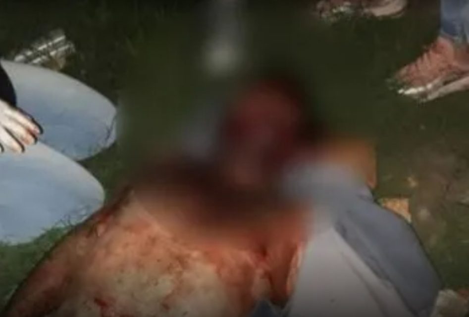 Fue brutalmente violada por su papá y tomó la peor decisión: vecinos lincharon al energúmeno Fue brutalmente violada por su papá y tomó la peor decisión: vecinos lincharon al energúmeno