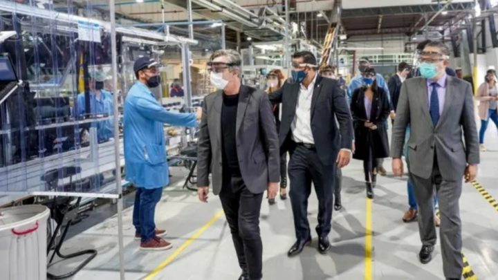 Vuoto junto a Matías Kulfas recorrieron la fábrica Newsan