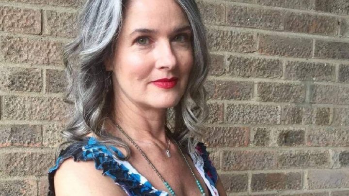 Tiene 56 años, su novio 36 y asegura que el sexo con hombres más jóvenes es “compatible con su resistencia”