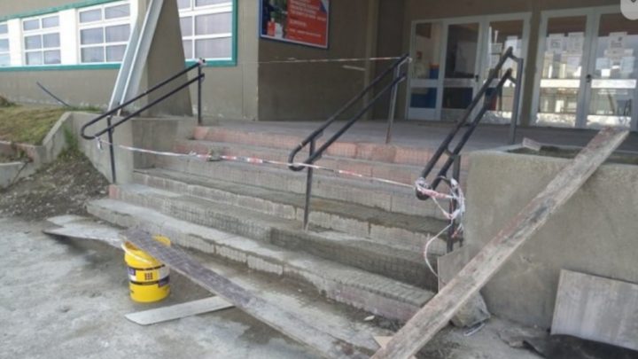 Tierra del Fuego: Desinversión estatal, sin condiciones para volver a la presencialidad