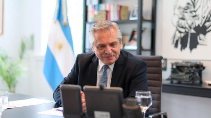 Alberto Fernández habló con Vladimir Putin y calificó de “excelente” la vacunación con la Sputnik V en el país