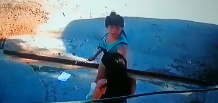 Apuñaló a la exnovia de su pareja por denunciarlo por violencia de género