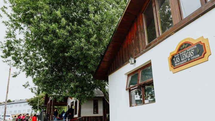 USHUAIA: LAS ESCUELAS EXPERIMENTALES DEL MUNICIPIO  AVANZAN CON LAS CLASES PRESENCIALES