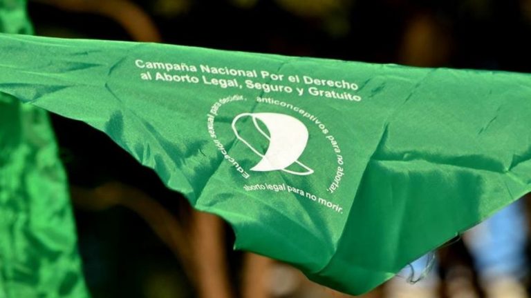 Una ONG irá contra la ley del aborto para “evitar la eliminación indiscriminada de vidas de niños”