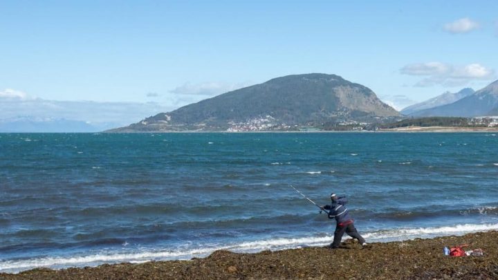 2° TORNEO DE PESCA DEL RÓBALO EN USHUAIA: MÁS DE 100 VECINOS Y VECINAS PARTICIPARON DEL ENCUENTRO