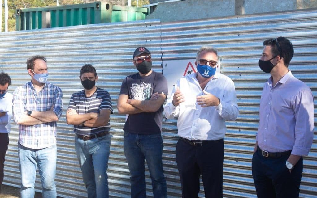LA MUNICIPALIDAD SE REUNIÓ CON LOS VECINOS DEL ANDINO PARA ESCUCHARLOS Y DIALOGAR SOBRE LA OBRA DE LA LAGUNA DEL DIABLO LA MUNICIPALIDAD SE REUNIÓ CON LOS VECINOS DEL ANDINO PARA ESCUCHARLOS Y DIALOGAR SOBRE LA OBRA DE LA LAGUNA DEL DIABLO