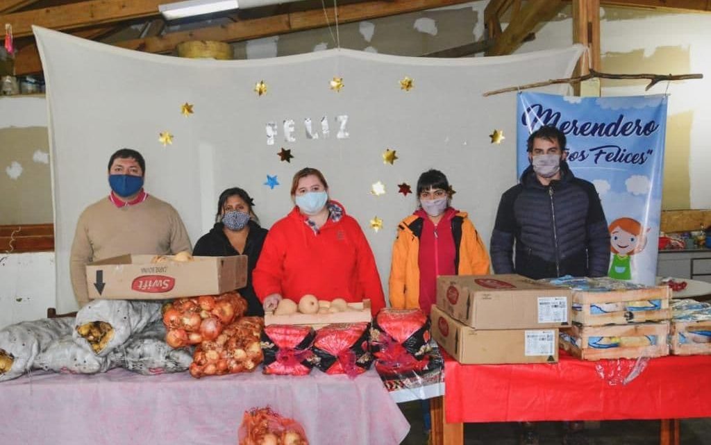 LA MUNICIPALIDAD DE USHUAIA ENTREGÓ ALIMENTOS FRESCOS A LOS MERENDEROS Y COMEDORES COMUNITARIOS DE LA CIUDAD