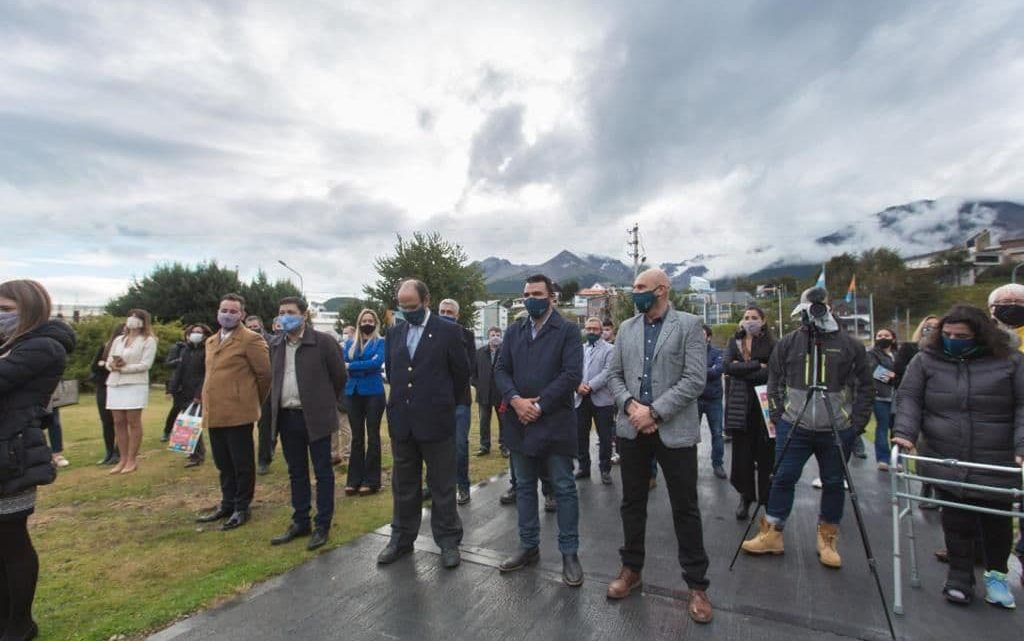 EL INTENDENTE VUOTO INAUGURÓ LA NUEVA SEDE DE LA CÁMARA DE TURISMO