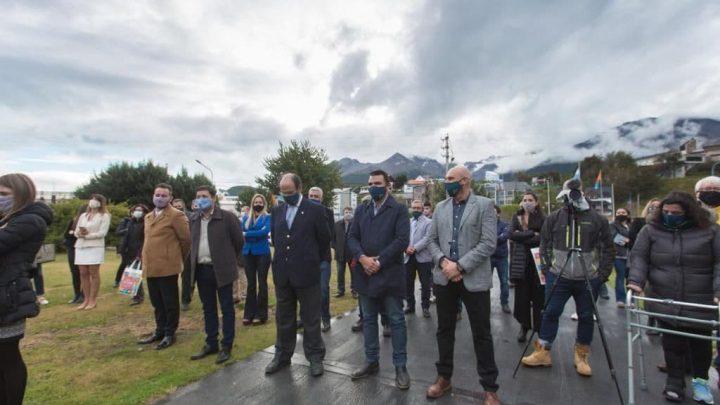 EL INTENDENTE VUOTO INAUGURÓ LA NUEVA SEDE DE LA CÁMARA DE TURISMO