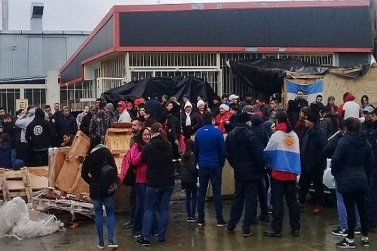 Mirgor levantaron el paro luego de la amenaza de despidos