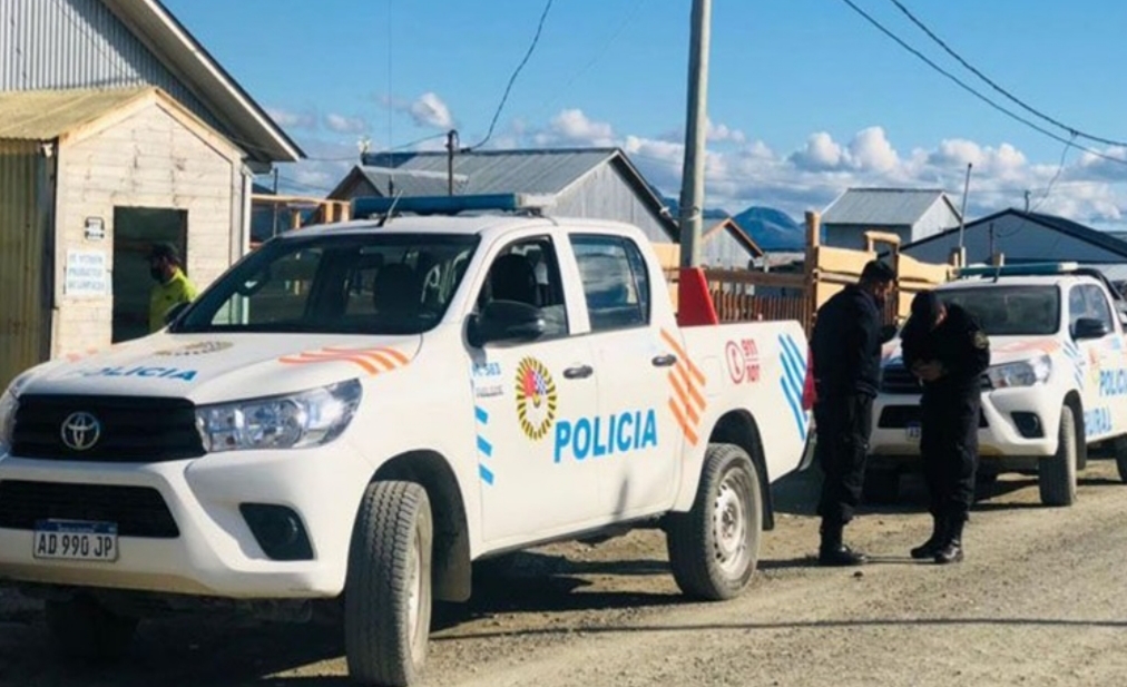 Denuncia por amenazas en la vía pública con un cuchillo Denuncia por amenazas en la vía pública con un cuchillo
