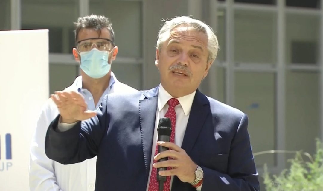Alberto Fernández contra la oposición: «les hicieron creer que estábamos inoculando veneno»