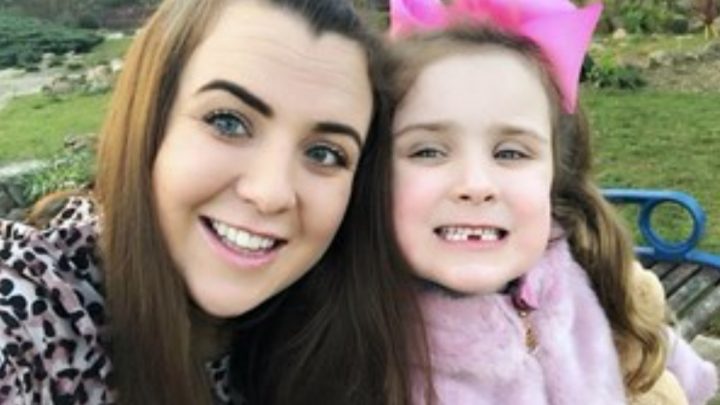 La joven que quedó embarazada pese a ser virgen